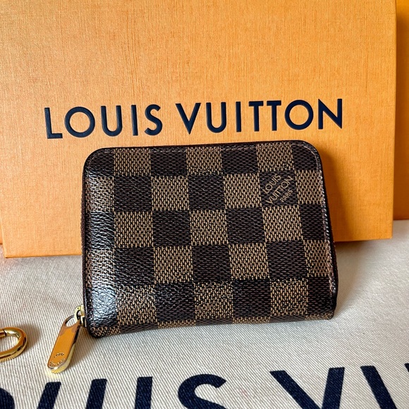 Louis Vuitton Damier Ebene Compact LV Zippy Wallet Wristlet - Picture 2 of 16